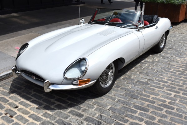 Used-1962-Jaguar-XKE-E-Type-OTS