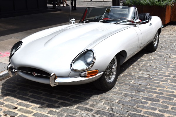 Used-1962-Jaguar-XKE-E-Type-OTS