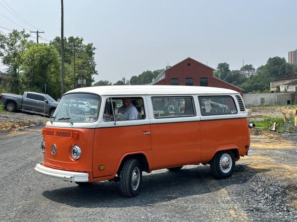 1979-Volkswagen-Transporter