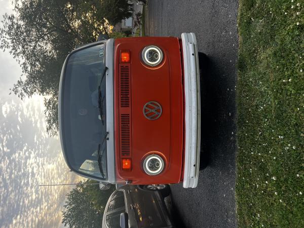 1979-Volkswagen-Transporter