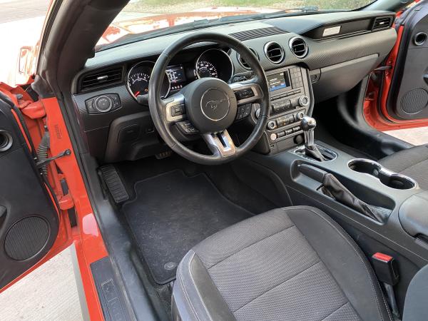 2015-Ford-Mustang