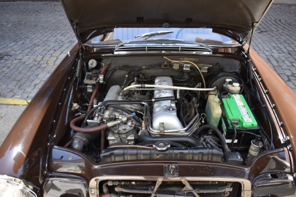 Used-1970-Mercedes-Benz-280SE-Cabriolet-Low-Grille-6-Cylinder