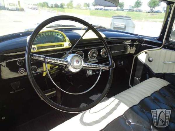 1955-Ford-Fairlane