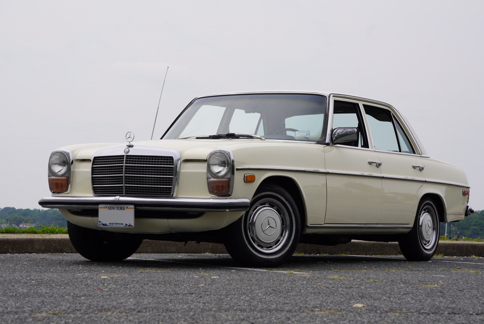 1974 Mercedes-Benz 240d For rent (Call for price) | Cooper