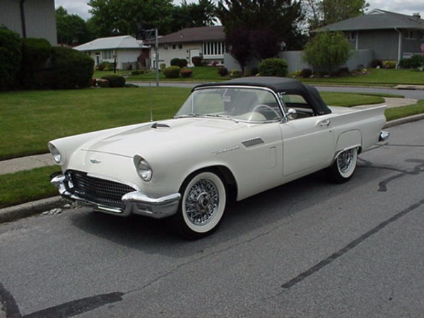 Used-1957-Ford-Thunder-Bird