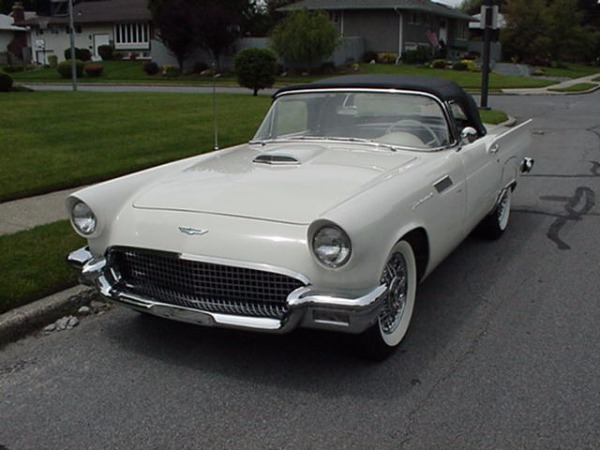 Used-1957-Ford-Thunder-Bird