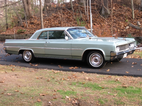 Used-1963-Oldsmobile-2-Door-Hardtop