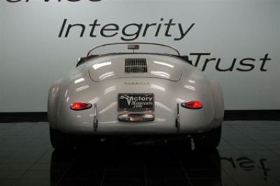 Used-1957-Porsche-Speedster